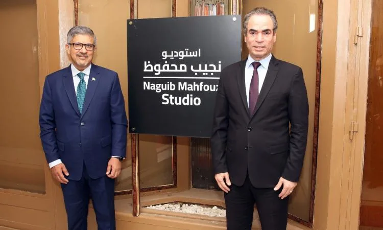 المسلماني يناقش مع سفير باكستان ترجمة الأعمال الدرامية المصرية إلى اللغة الأردية