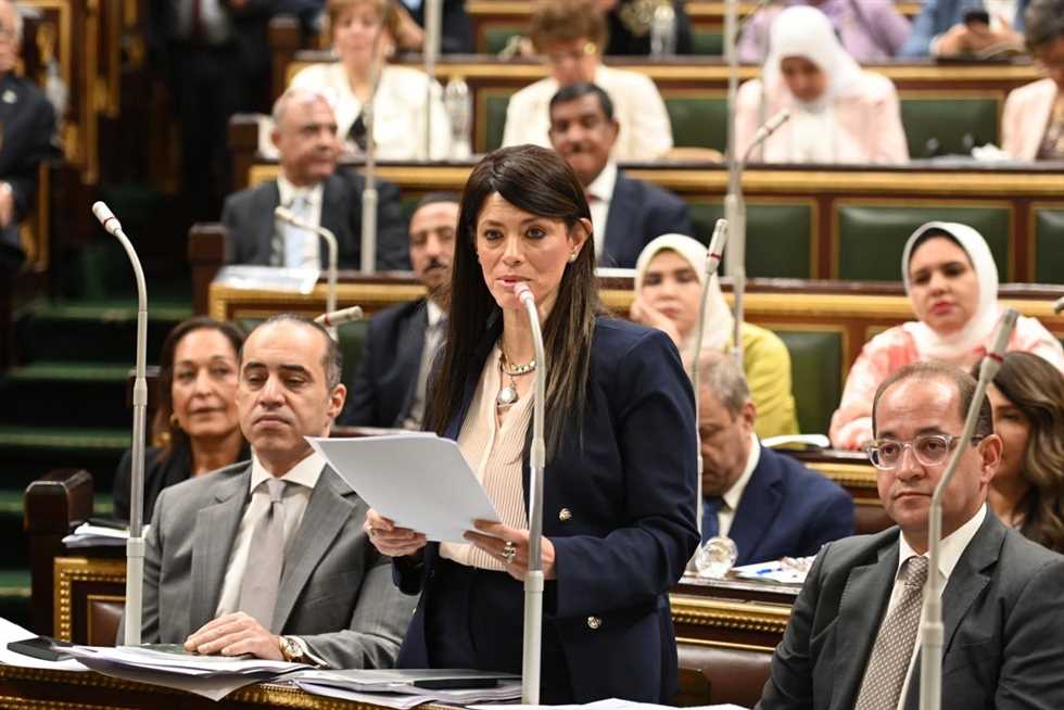 «المشاط»: الحكومة تراقب أثر الأحداث الإقليمية والدولية على الاقتصاد الوطني «المشاط»: الحكومة تراقب أثر الأحداث الإقليمية والدولية على الاقتصاد الوطني