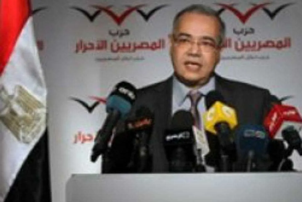 «المصريين الأحرار» يدعو إلى محاسبة المسؤولين عن ترويج المعلومات المضللة حول «قائمة انتخابات الشيوخ» «المصريين الأحرار» يدعو إلى محاسبة المسؤولين عن ترويج المعلومات المضللة حول «قائمة انتخابات الشيوخ»