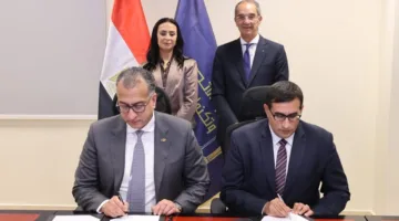 المعهد الوطني للاتصالات وبنك ناصر الاجتماعي يتعاونان لدعم 3000 موظف مستقل وتطوير مهارات العاملين في البنك.