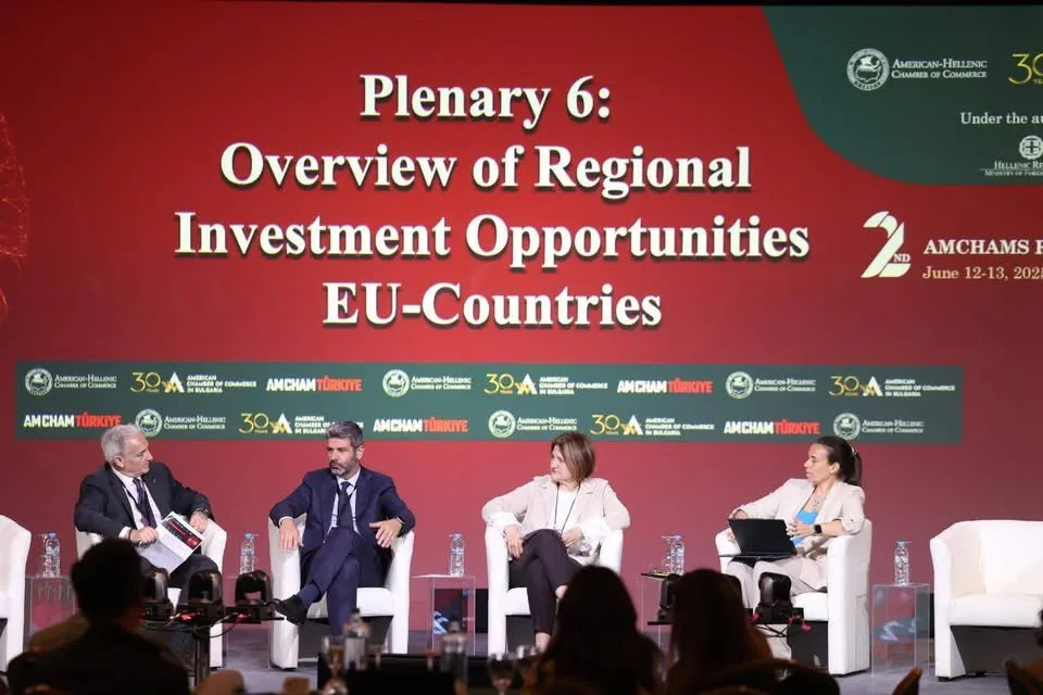 المقاولون العرب يشاركون في القمة الاقتصادية الإقليمية الثانية لغرف التجارة الأمريكية في أثينا