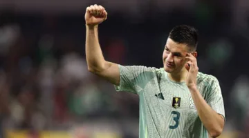 المكسيك تتغلب على سورينام وتتأهل إلى الدور ربع النهائي من كأس الذهبية