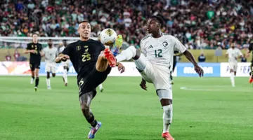 المنتخب السعودي يودع بطولة الكأس الذهبية بعد خسارته بثنائية أمام المكسيك (فيديو)