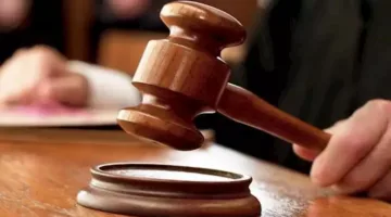 المنيا: المحكمة تصدر أحكامًا ضد 3 متهمين اعتدوا على طعان بعد تجريده من ملابسه وتصويره