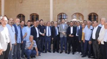 النائب جنبلاط ناقش التطورات مع سفير كولومبيا ولقاء وفود من بلديات ومجالس اختيارية.