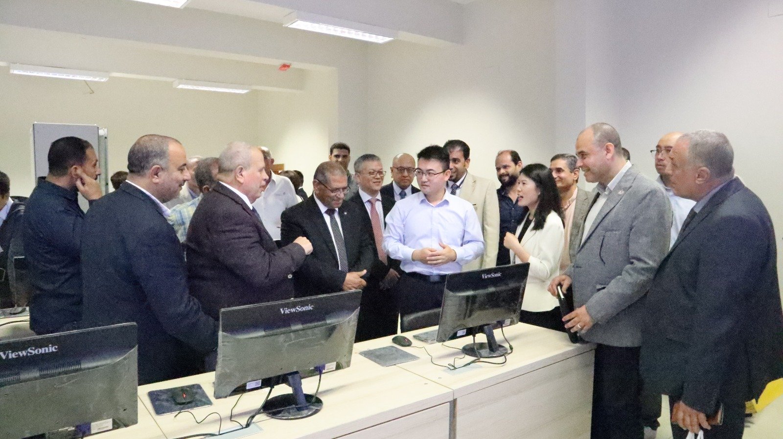 “النقل”: انطلاق المرحلة التجريبية لمعهد تشنج خه – مصر لإدارة إشارات السكك الحديدية الذكية “النقل”: انطلاق المرحلة التجريبية لمعهد تشنج خه – مصر لإدارة إشارات السكك الحديدية الذكية