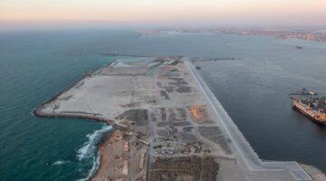 “النقل” تنشر أحدث لقطات جوية لمشروع محطة تحيا مصر 2 متعددة الاستخدامات في ميناء الدخيلة