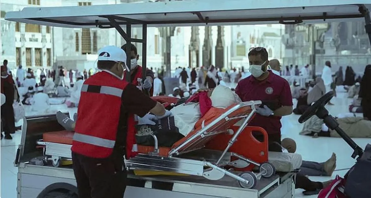 «الهلال الأحمر» تحقق نجاحًا في تلبية احتياجات الشعب الإندونيسي في ساحات المسجد الحرام