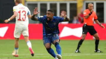 الهلال السعودي يتعثر بالتعادل أمام ريد بول سالزبورغ.