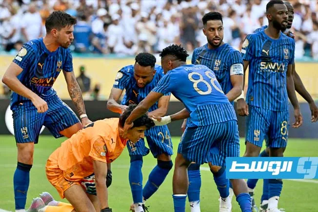 الهلال السعودي يلعب مباراة حاسمة ضد سالزبورغ في كأس العالم للأندية. الهلال السعودي يلعب مباراة حاسمة ضد سالزبورغ في كأس العالم للأندية.
