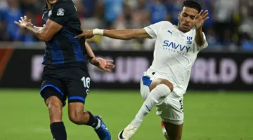 الهلال يرحب بعودة أحد أسلحته قبل المواجهة مع مانشستر سيتي