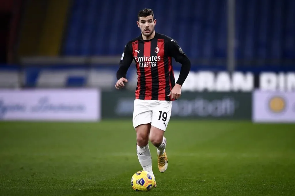 الهلال ينجح في التوصل إلى اتفاق مع ميلان لضم ثيو هيرنانديز. الهلال ينجح في التوصل إلى اتفاق مع ميلان لضم ثيو هيرنانديز.