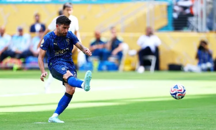 الهلال يواجه باتشوكا في سعيه لتحقيق تأهل تاريخي بكأس العالم للأندية