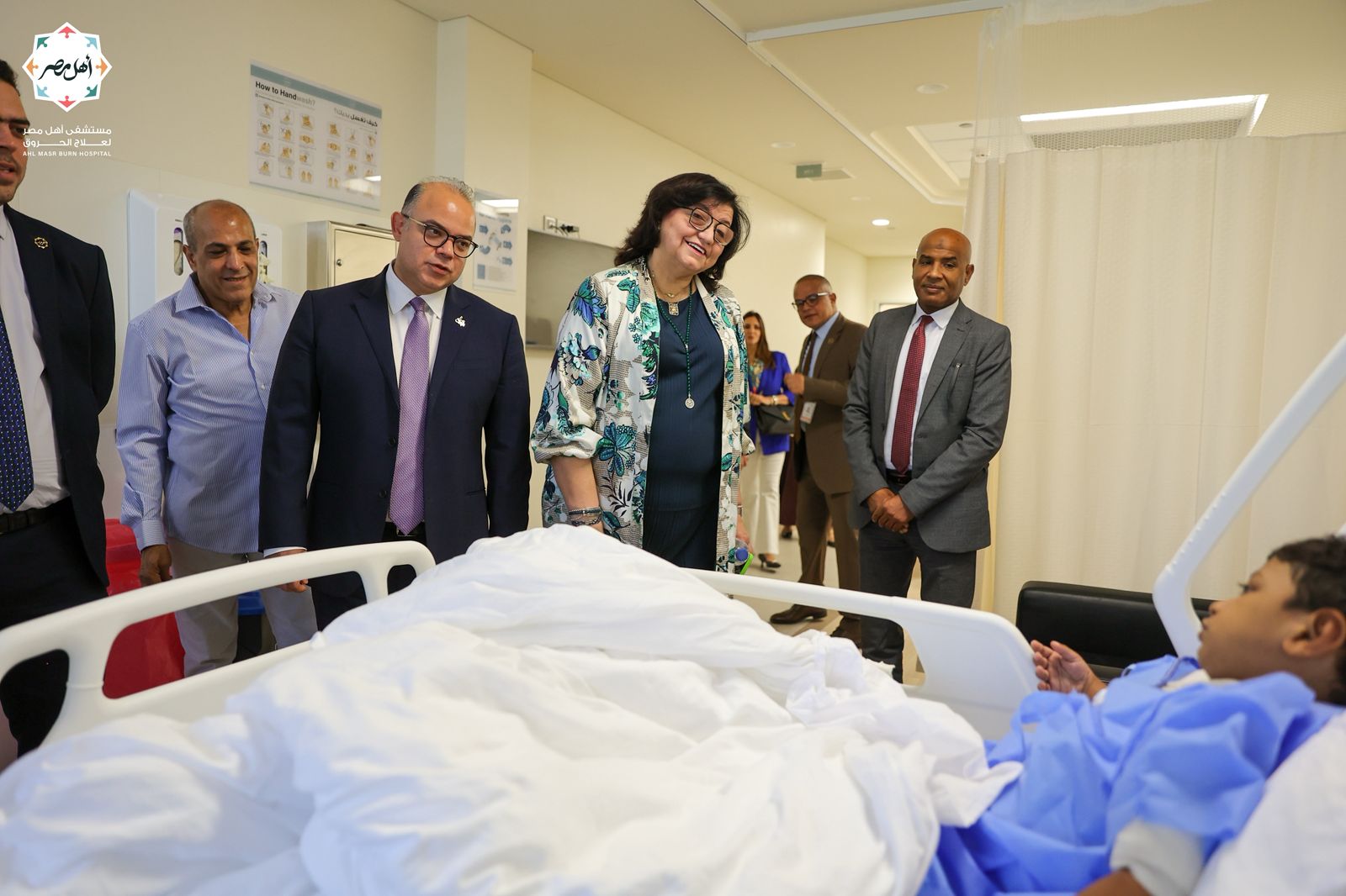 «الهيئة المالية» وشركات القطاع المالي غير المصرفي يزورون مستشفى أهل مصر تعزيزاً للتنمية المجتمعية