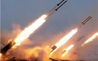 الوجود العسكري الأمريكي في قطر: تصعيد يثير المخاوف على الصعيدين الإقليمي والدولي (تفاصيل)