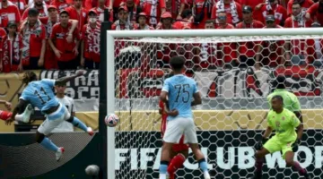 الوداد يتلقى هزيمة في مباراته الأولى أمام مانشستر سيتي بهدفين دون رد