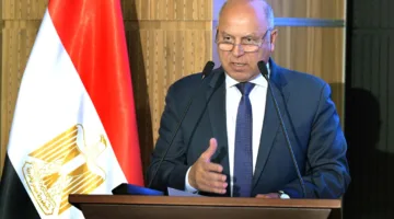 الوزير يطالب بتسليم الأراضي الصناعية وتحديث البنية التحتية في محافظة البحيرة بسرعة