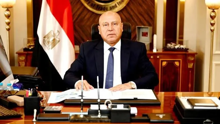 الوزير يطلب وضع خطة لتعزيز الطاقة الكهربائية لتلبية متطلبات المستثمرين الوزير يطلب وضع خطة لتعزيز الطاقة الكهربائية لتلبية متطلبات المستثمرين