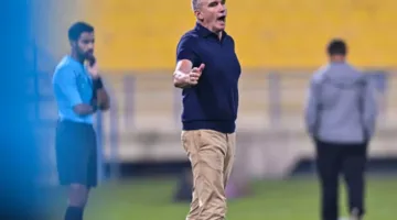 الولاية الثانية.. أم صلال يؤكد تولي باتريس كارتيرون قيادة الفريق مجددًا