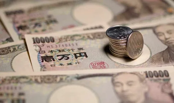 الين الياباني يستمر في الزيادة بفضل التوترات الجيوسياسية بين إسرائيل وإيران الين الياباني يستمر في الزيادة بفضل التوترات الجيوسياسية بين إسرائيل وإيران
