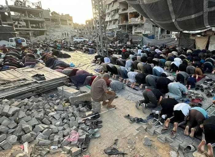 انتهى عيد الأضحى، وغزة لا تزال تواجه الجوع والدمار. انتهى عيد الأضحى، وغزة لا تزال تواجه الجوع والدمار.