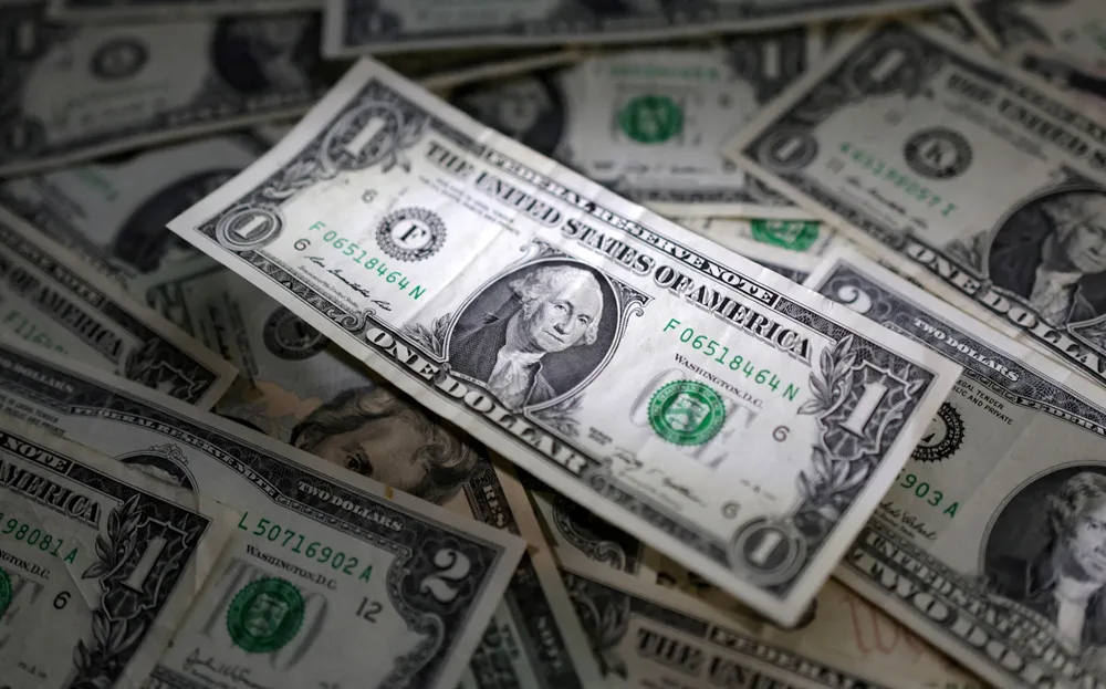 انخفاض طفيف في مؤشر الدولار مع انتظار قرار الفيدرالي بشأن أسعار الفائدة انخفاض طفيف في مؤشر الدولار مع انتظار قرار الفيدرالي بشأن أسعار الفائدة