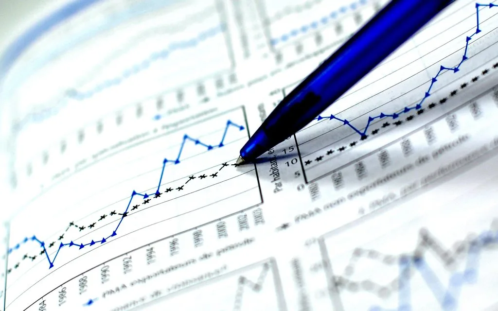 انخفاض عوائد السندات الفرنسية مع انتظار مفاوضات التجارة وتوجهات السياسة النقدية في أوروبا