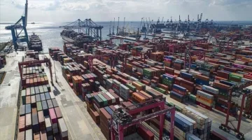 انخفاض ملحوظ في العجز التجاري الأمريكي خلال شهر أبريل الفائت