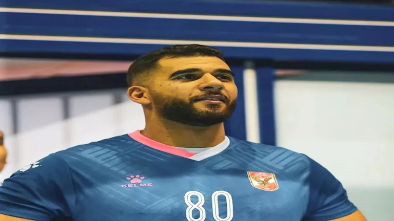 انضم إلى فيزبريم.. لاعب الأهلي يودع الجمهور بكلمات مؤثرة