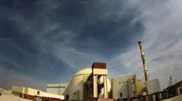 انفجار كبير في محافظة بوشهر بالقرب من محطة الطاقة النووية غرب إيران