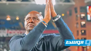 باتريك فييرا يجدد عقده مع جنوى حتى صيف 2027