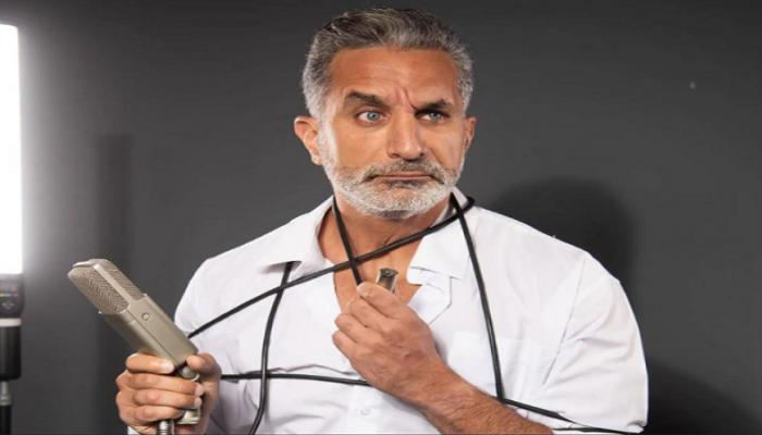 باسم يوسف يعلن عن عروضه الكوميدية متقمصًا شخصية أينشتاين باسم يوسف يعلن عن عروضه الكوميدية متقمصًا شخصية أينشتاين