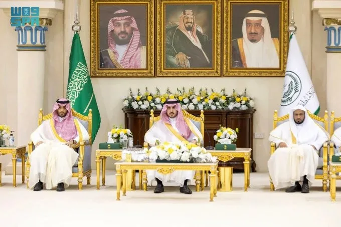 بالصور.. أمير الجوف يستقبل المهنئين بعيد الأضحى السعيد بالصور.. أمير الجوف يستقبل المهنئين بعيد الأضحى السعيد