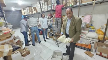 بالصور.. القبض على 15 ألف علبة من مستحضرات التجميل والعناية غير المعروفة المصدر في الأقصر
