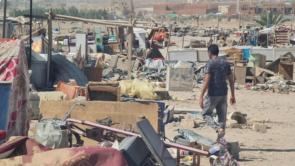 بالصور.. سوق الجمعة تودع روادها بالصور.. سوق الجمعة تودع روادها