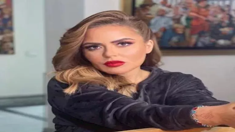 بالفيديو: مها الصغير تؤدي أغنية “علي صوتك” بمشاركة منى عبدالغني في الغناء بالفيديو: مها الصغير تؤدي أغنية “علي صوتك” بمشاركة منى عبدالغني في الغناء