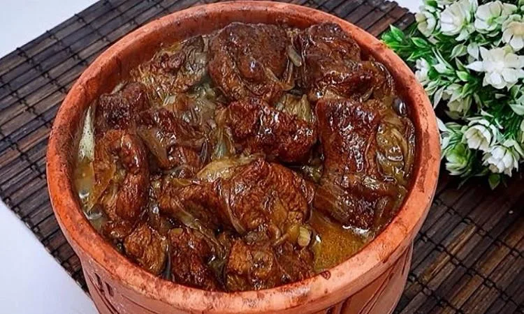 “بالهنا” يقدم طبق اللحم بالبصل وشريحة اللحم المشوية مع الخضار لاشهى استمتاع. “بالهنا” يقدم طبق اللحم بالبصل وشريحة اللحم المشوية مع الخضار لاشهى استمتاع.