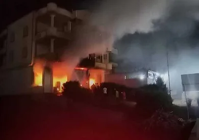 إخماد حريق كبير في معرض للأجهزة الكهربائية بالغربية دون تسجيل إصابات