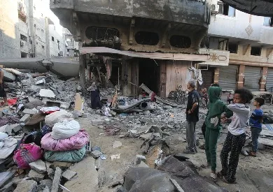استشهاد 79 فلسطينيا جراء الغارات الإسرائيلية على قطاع غزة منذ صباح الأحد استشهاد 79 فلسطينيا جراء الغارات الإسرائيلية على قطاع غزة منذ صباح الأحد