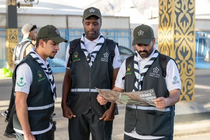 بدء أعمال المساحة الميدانية في مشعر منى بالتعاون مع وزارة الرياضة بدء أعمال المساحة الميدانية في مشعر منى بالتعاون مع وزارة الرياضة