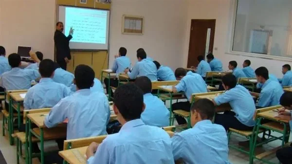 بدء التسجيل في المدارس الثانوية الفنية لمياه الشرب والصرف الصحي.. «المعدل الأدنى 92.8%» بدء التسجيل في المدارس الثانوية الفنية لمياه الشرب والصرف الصحي.. «المعدل الأدنى 92.8%»