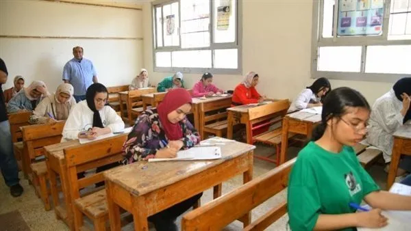 بدء امتحانات الثانوية العامة 2025 بنظامي الحديث والقديم في 15 يونيو بدء امتحانات الثانوية العامة 2025 بنظامي الحديث والقديم في 15 يونيو