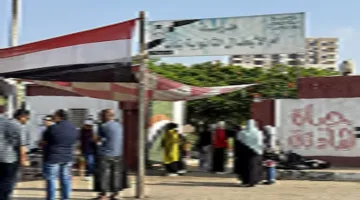 بدء امتحانات اللغة العربية لطلاب الثانوية العامة في الإسماعيلية – صور