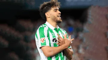 برشلونة في انتظار نصيبه.. الزلزولي يحصل على عرض مغري من عملاق إيطالي