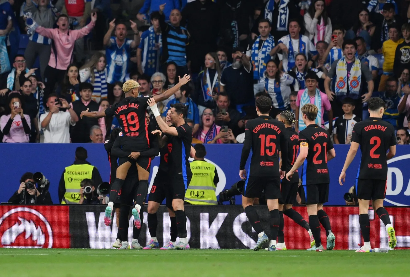 برشلونة يحدد ثمن انتقال لاعبه خلال الصيف برشلونة يحدد ثمن انتقال لاعبه خلال الصيف