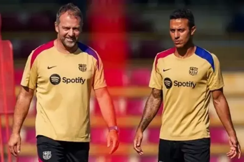 برشلونة يسعى لاسترجاع تياجو ألكانتارا من أجل هدف خاص