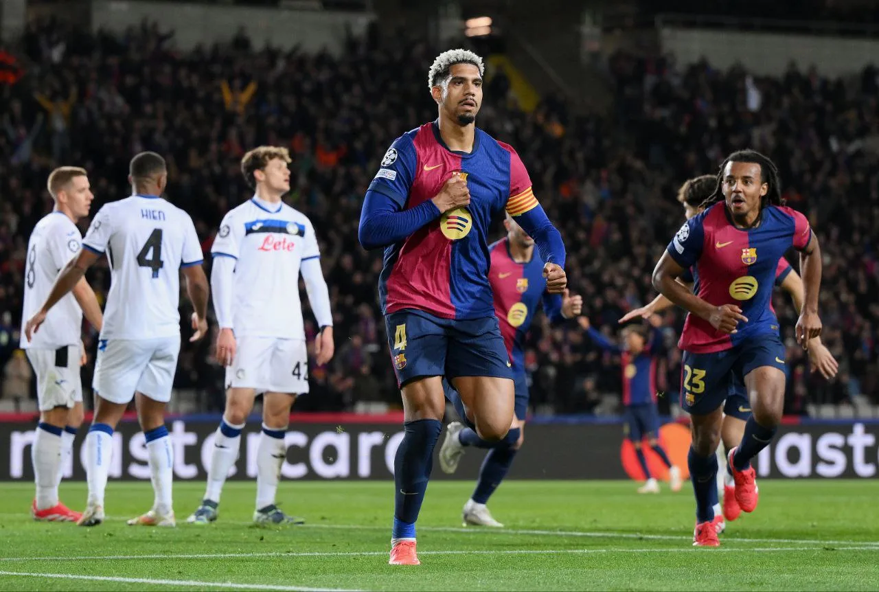 برشلونة يقرر المتضررين هذا الصيف: كريستنسن أم أراوخو؟ برشلونة يقرر المتضررين هذا الصيف: كريستنسن أم أراوخو؟