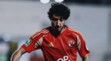 برغم انتقادات الجماهير، المدرب السابق للأهلي يدافع عن محمد هاني: ينبغي أن نتفهم موقفه