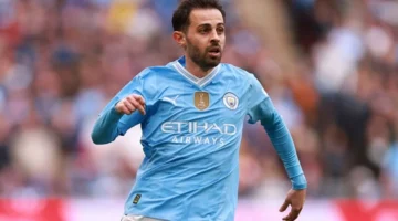 برناردو سيلفا يعلن بقاءه مع مانشستر سيتي
