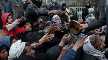 برنامج الغذاء العالمي ينبه: شخص واحد من كل خمسة أفغان يعاني من نقص الغذاء.